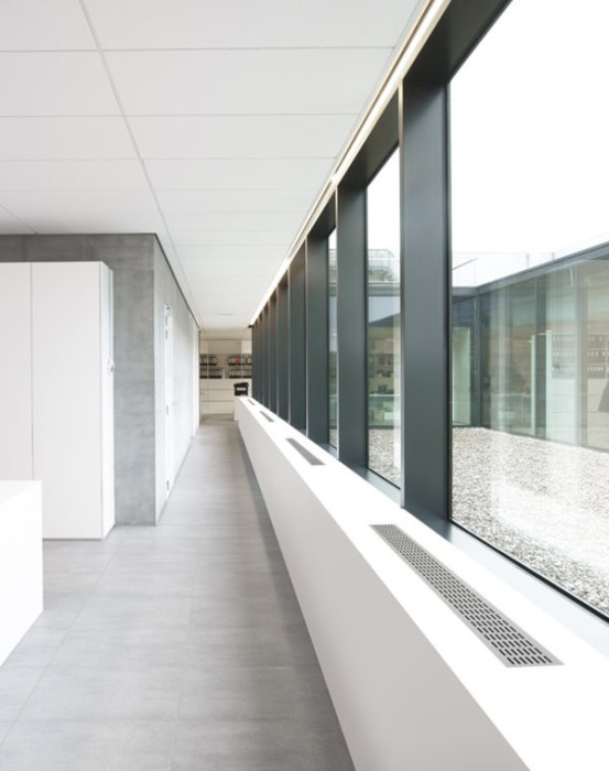 Напольно-потолочный промышленный фанкойл Daikin FWS06ATN